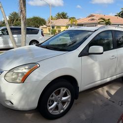 2009 Nissan rogue