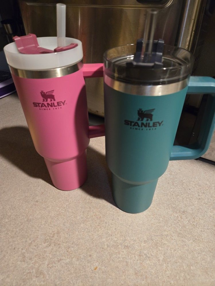 2 Stanley Cups 40oz