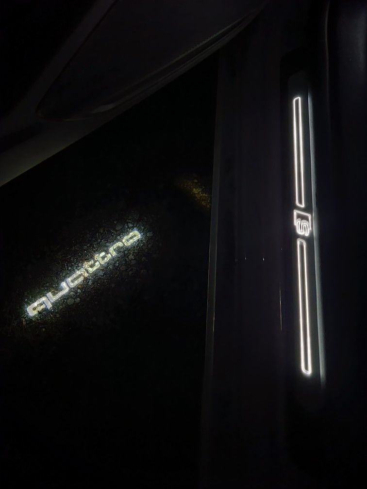 "Quattro" OEM Audi Projector Lights ~ Also Have S Logo And Audi Rings