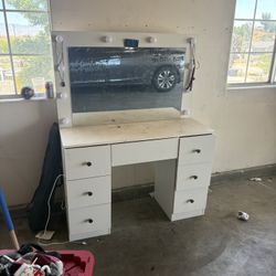 Vanity And Gaming Desk