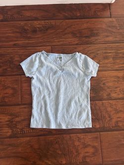 Girl shirt size 7