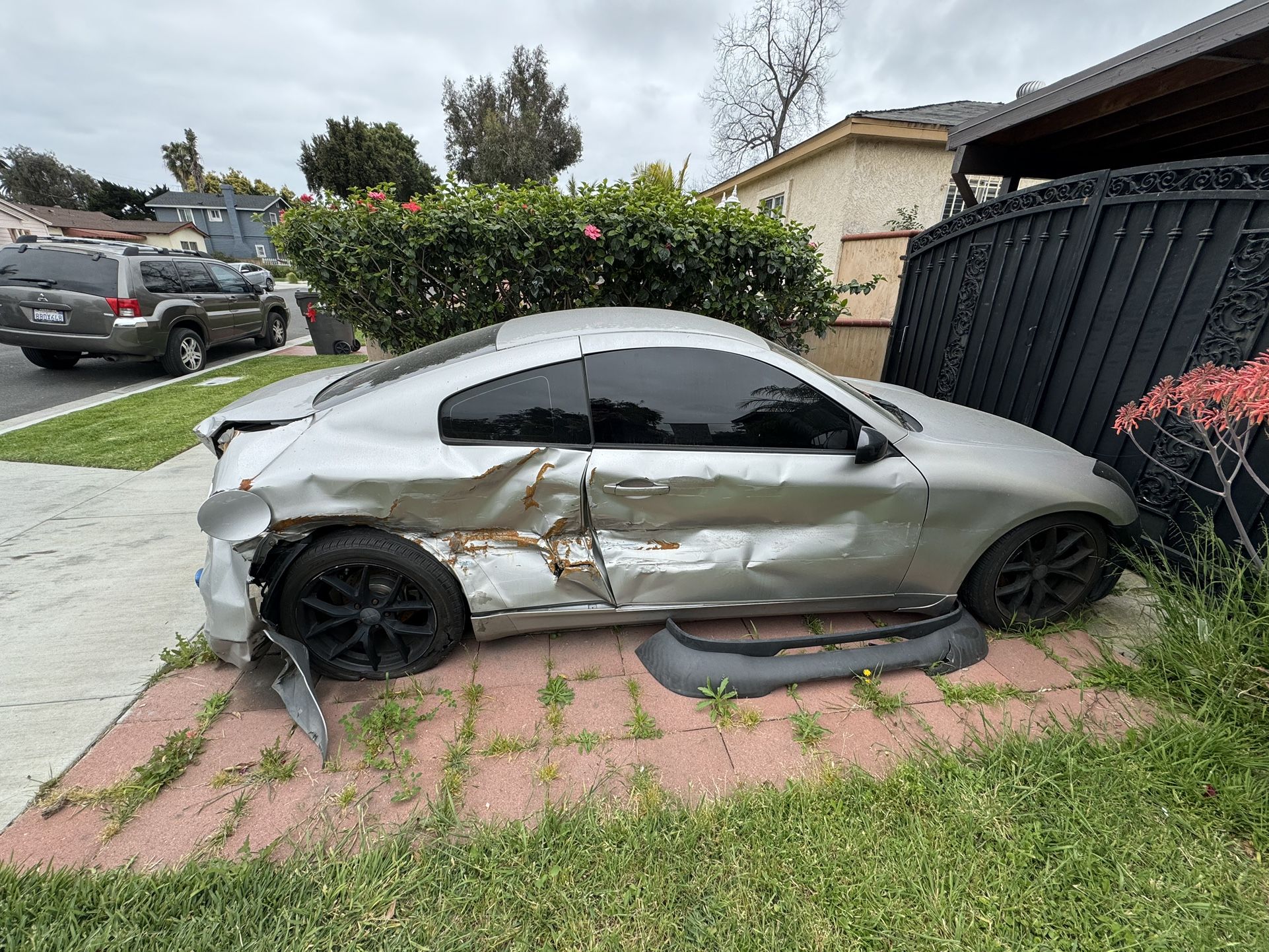 Infiniti G35 Coupe 2004 Part Out 