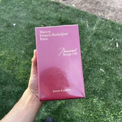 Baccarat Rouge 540 Extrait De Parfum