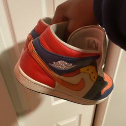 Nike Air Jordan Mid Se Multi Color Size 9.5