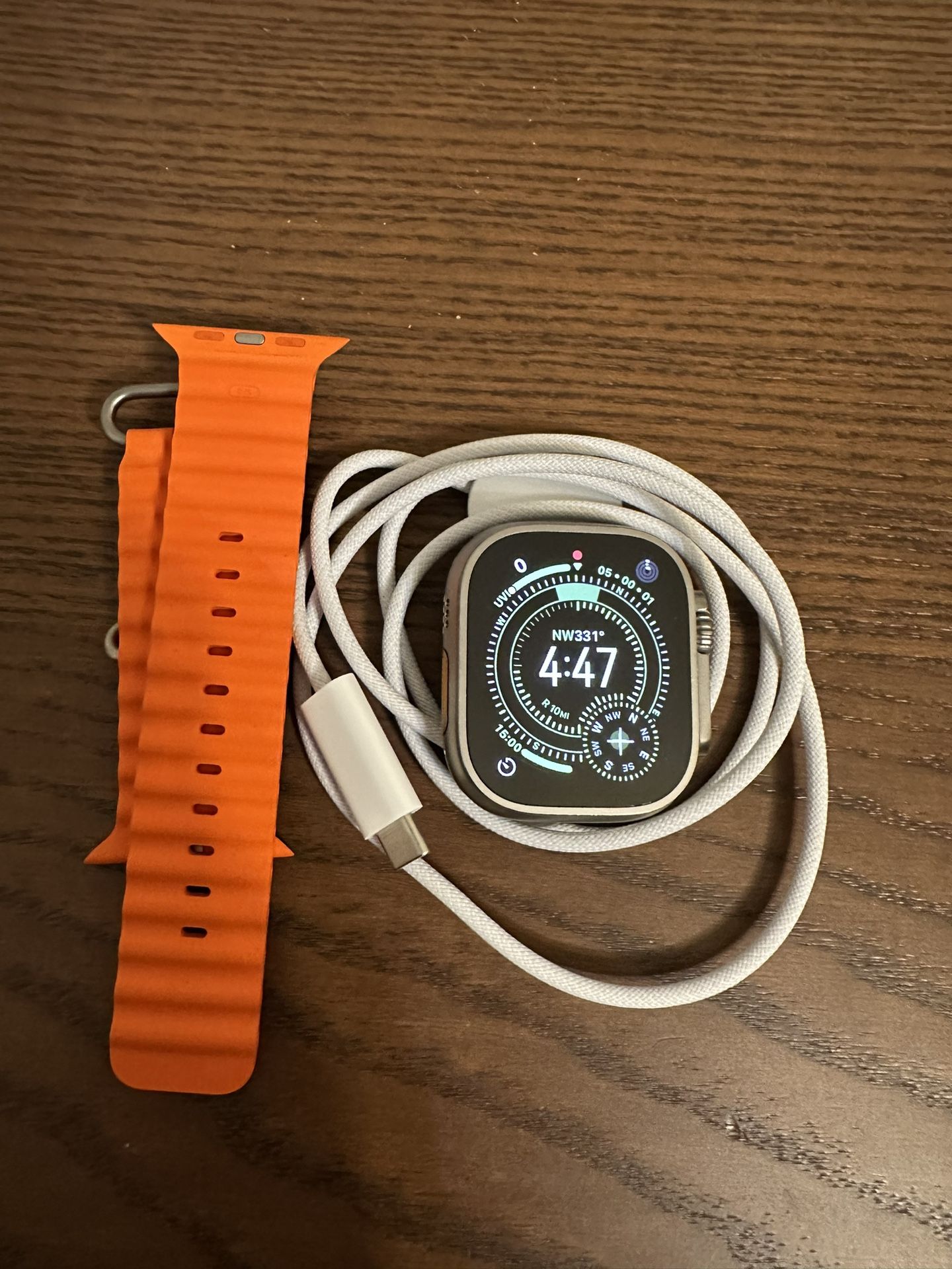 Apple Watch Ultra 2 Titanium 49mm
