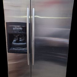 KITCHENAID STAINLESS APARTMENT SIDE BY SIDE