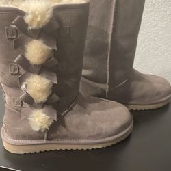 Kookaburra By Ugg Boots 