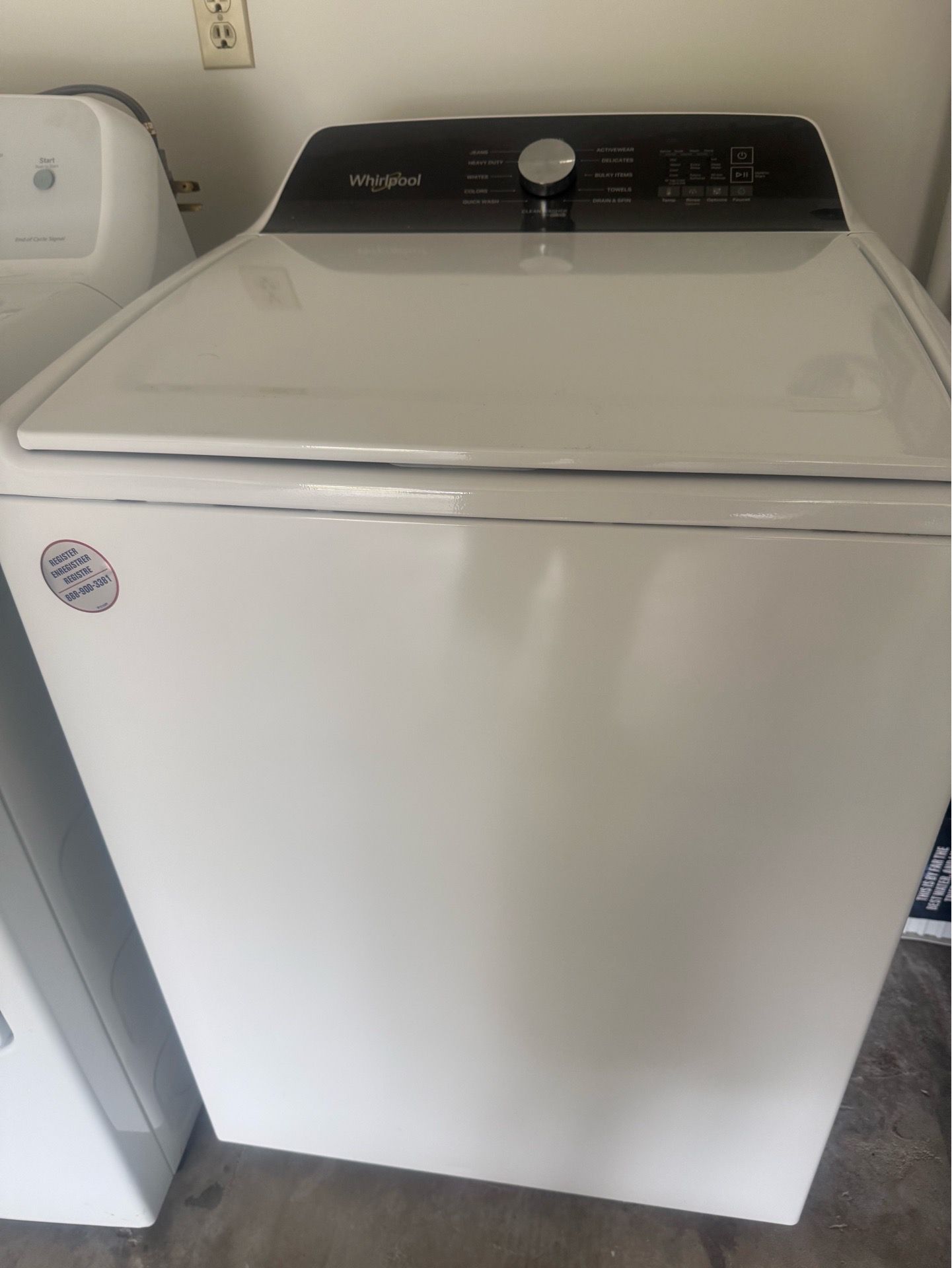 Whirlpool Washer + Hotpoint Dryer Set (Can Sell Separately)
