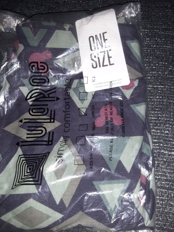 lularoe Disney leggins