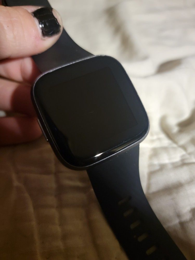 Fit Bit Versa 2