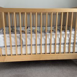 Land of Nod - Anderson Crib 