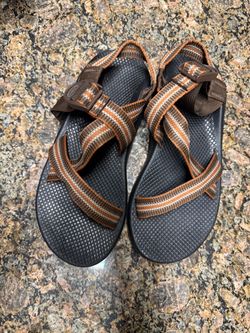 Chacos mens sandals size 9