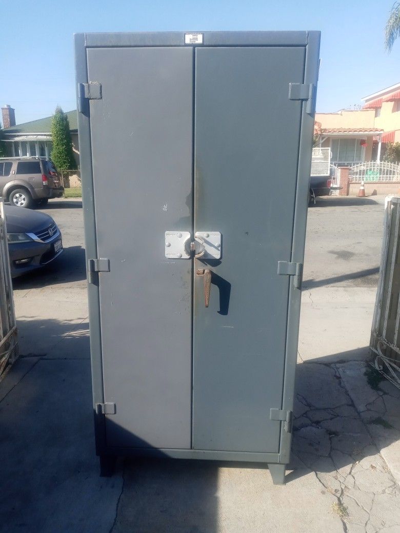 Strong Hold,Metal Storage Cabinet, 78" 36"W 20"D. Adjustable Shelves. Heavy Duty, Super Heavy. I Can Deliver Local.
