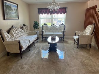 Victorian Style Living Room Furniture Set