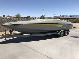 2001 ESSEX 25’ Tempest