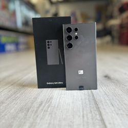 Samsung Galaxy S24 Ultra 5G (Unlocked) (Take It Home In Payment/ llévatelo a casa en pagos) 