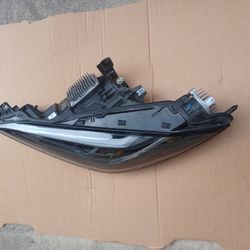 2021-24 Corvette Stingray Headlight 