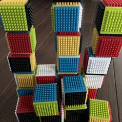 24 Piece Infantino Sensory Blocks