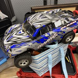 Traxxas Slash Withb2 Covers