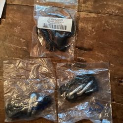 NEW “Song” Earbuds / Each