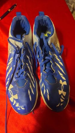 Underarmour football cleats size 11.5