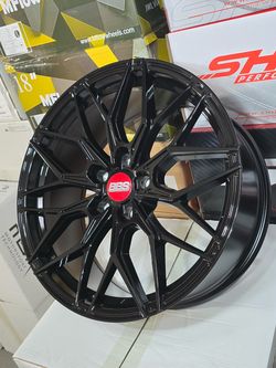 New 19” staggered mst rims