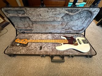 Fender American Ultra Precision Bass Guitar