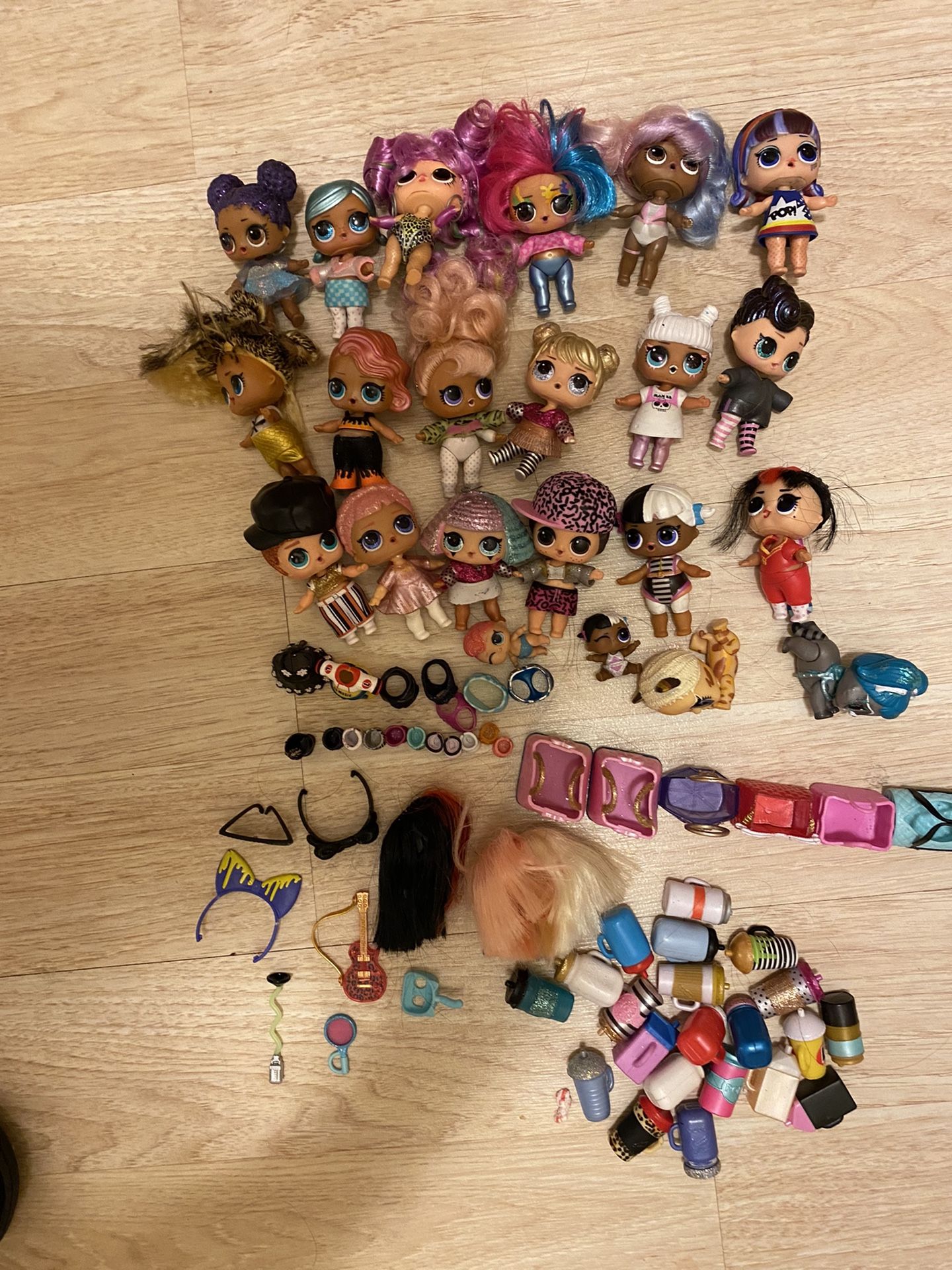 Lot Of Lol Surprise Dolls & Pets 