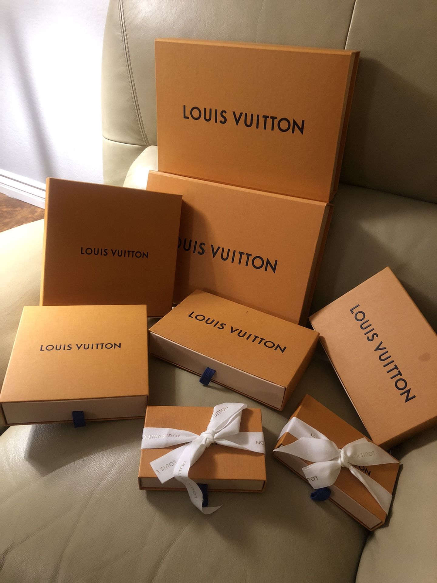 louis vuitton boxes, Accessories