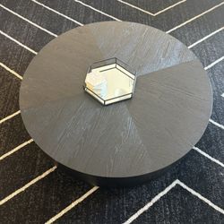 Coffee Table / End Table