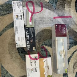 Bathroom light fixtures