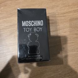 Moschino Toy Boy