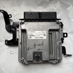 OEM 2016 Hyundai Elantra Computer 
