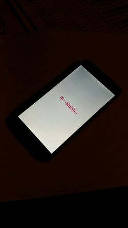 T- mobile LG-D415 cell phone