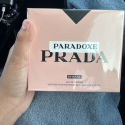 Prada Perfume 