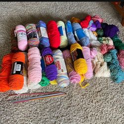 32 Brand New Yarns And All The Rest Come With 4 Knitting Needle 
