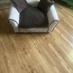 Small Dog Chair