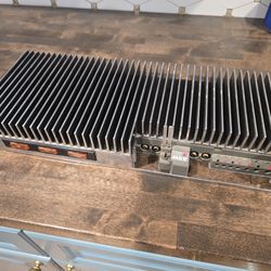 Vintage Kicker 500ss Amp (Broken)