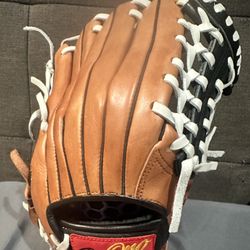 De Oro Glove 12.5” Right Hand Throw 
