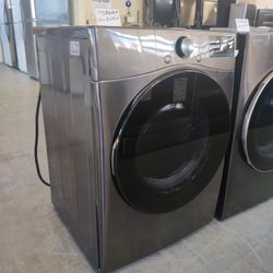 New 7.4 Cu. Ft. Stackable Smart Electric Dryer with Steam and Built-In Intelligence - Black Ste