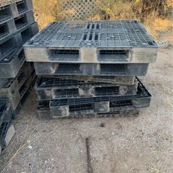 Heavy Duty Plastic Pallets 