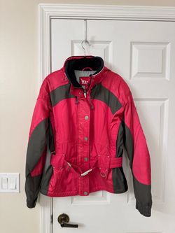 Ladies size 8 Marker gorgeous winter ski/snowboard jacket excellent condition located in Weston