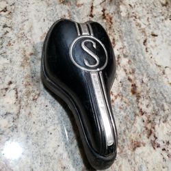 VINTAGE SCHWINN BIKE SEAT