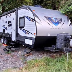 2017 Cruise Lite