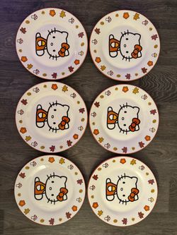 Hello Kitty Thanksgiving Plates