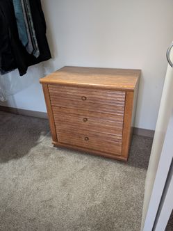 Dresser/Unit
