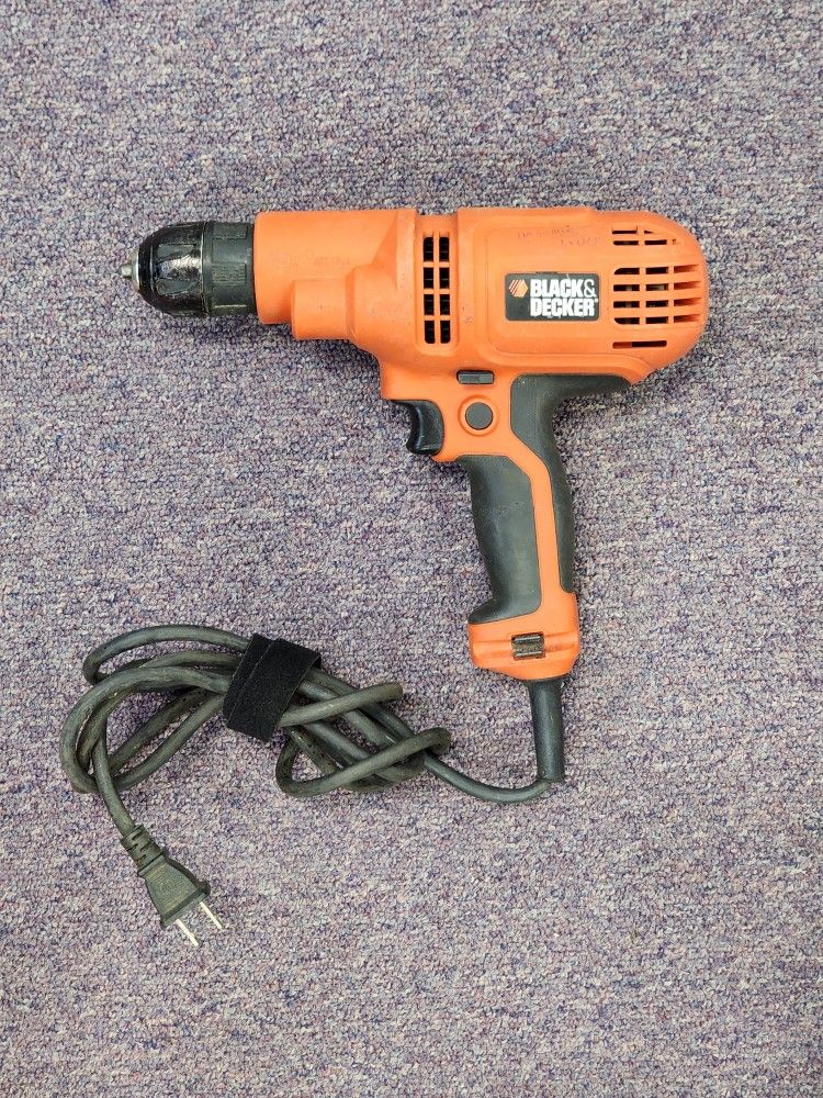 Black & Decker 3/8" Drill 5.2 Amp Motor