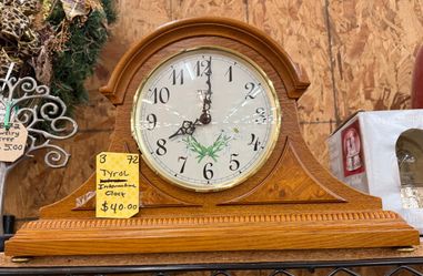 Tyrol international clock