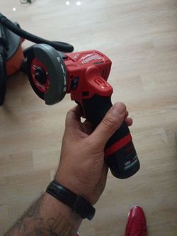 Milwaukee cut off tool