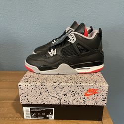 Jordan 4 bred reimagined NEW NO TRADES PRICE FIRM Size 5.5 Y